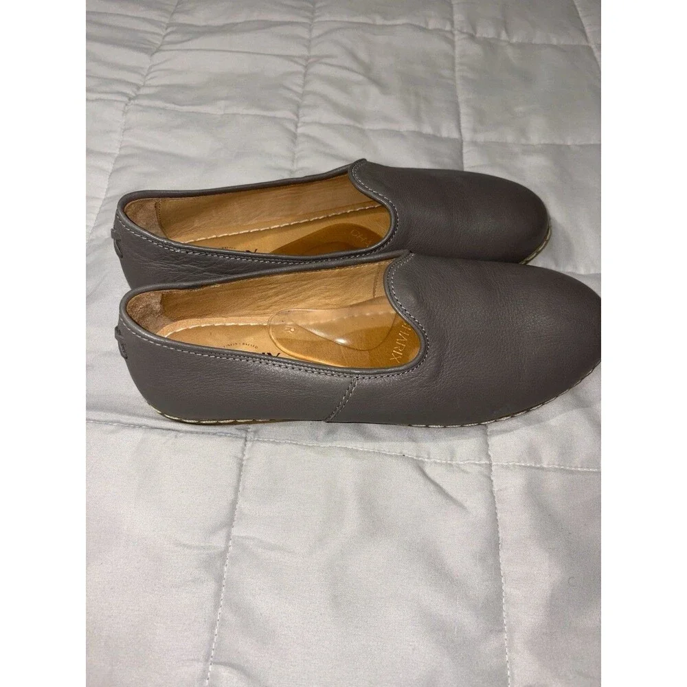 New Charix Ultimate Gray Slip On Loafers Sz 42 / 10.5 US